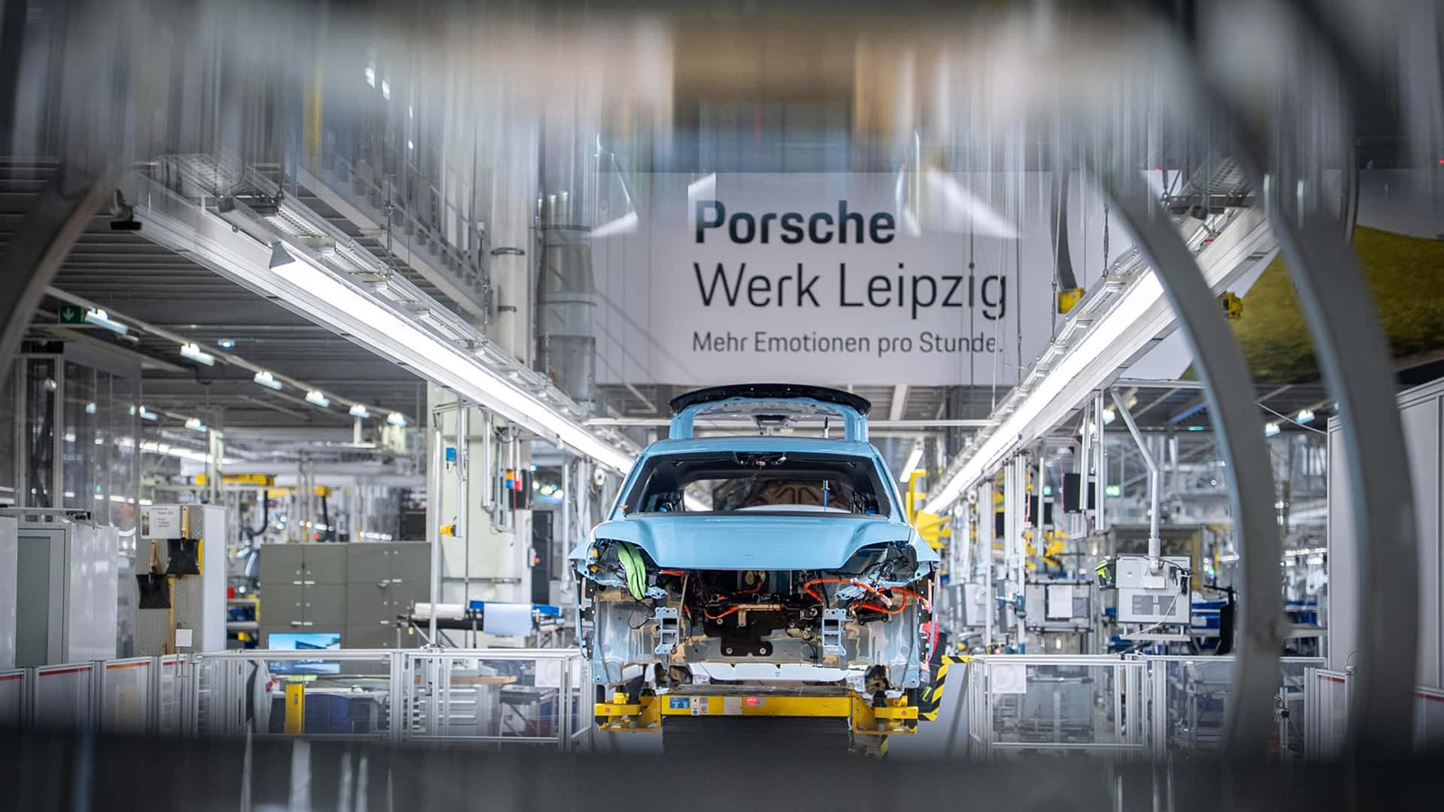 Η Porsche μόλις κατασκεύασε την εκατομμυριοστή Macan!